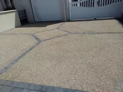 Béton désactivé + Pavé